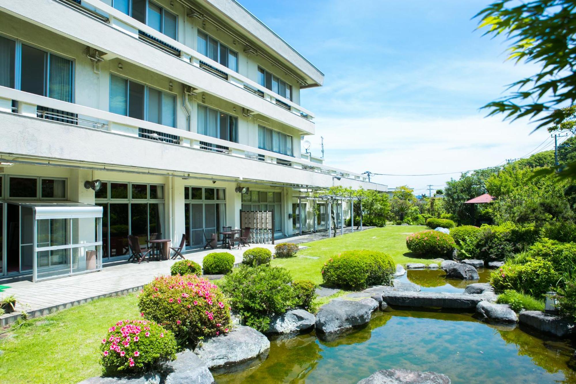 Hotel Yugawara-Onsen Manyoso Zewnętrze zdjęcie