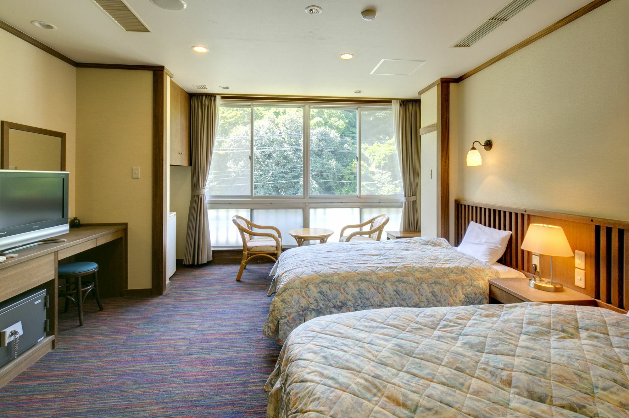 Hotel Yugawara-Onsen Manyoso Zewnętrze zdjęcie